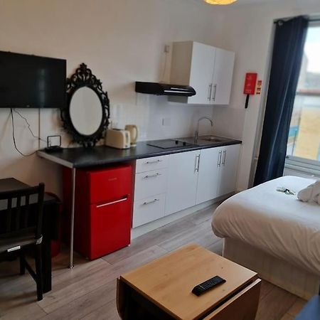 Chic & Modern Studio In Caledonian Rd London Exterior photo