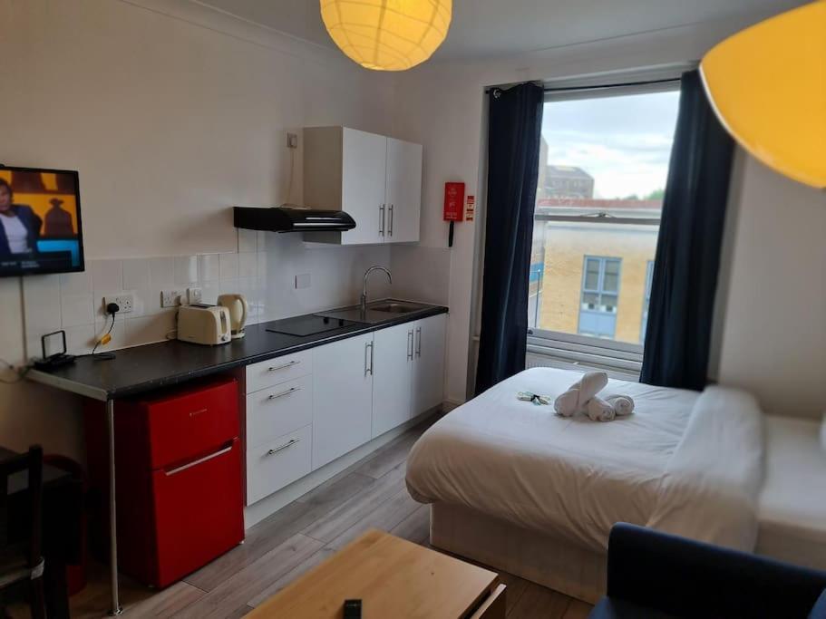 Chic & Modern Studio In Caledonian Rd London Exterior photo
